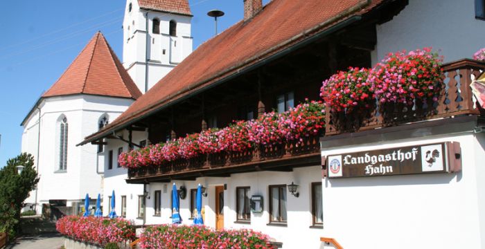 Landgasthof Hahn Zweikirchen-Tiefenbach bei Landshut Landgasthof Hahn Zweikirchen-Tiefenbach